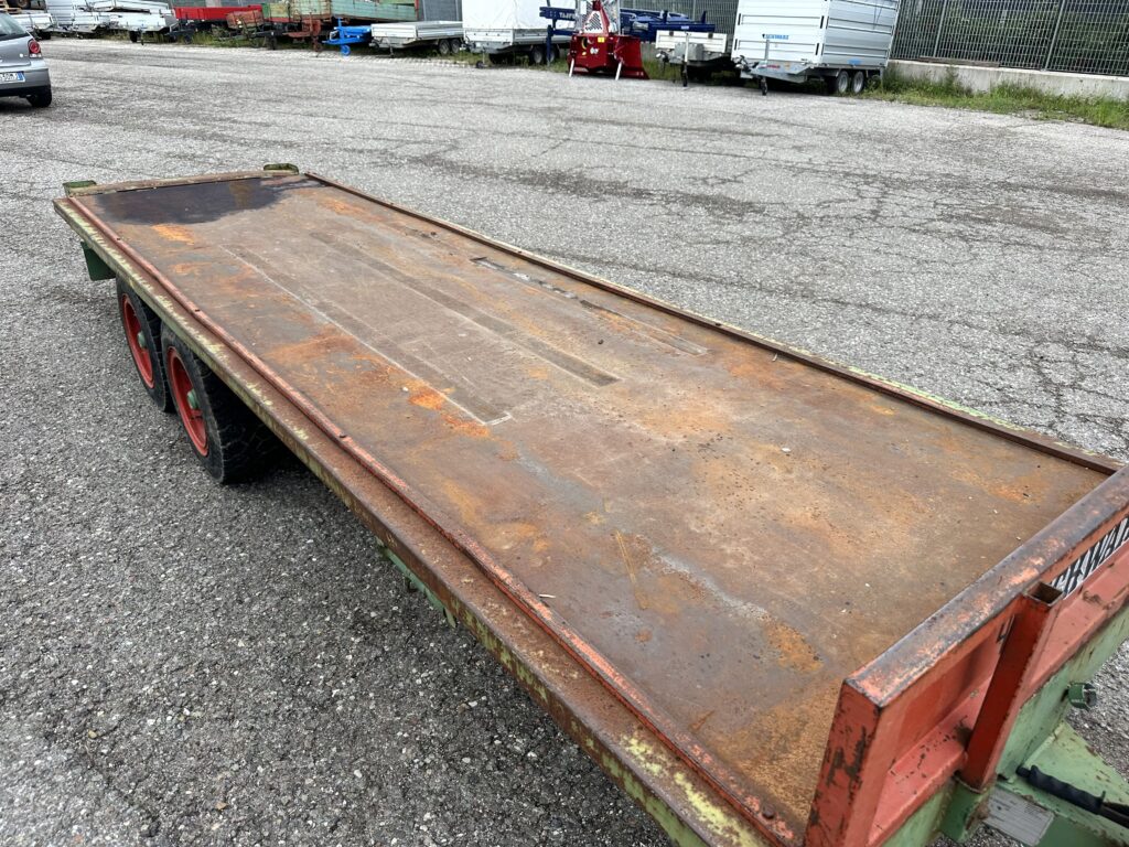 gebrauchter Palettenanhänger / Rimorchio portapallet